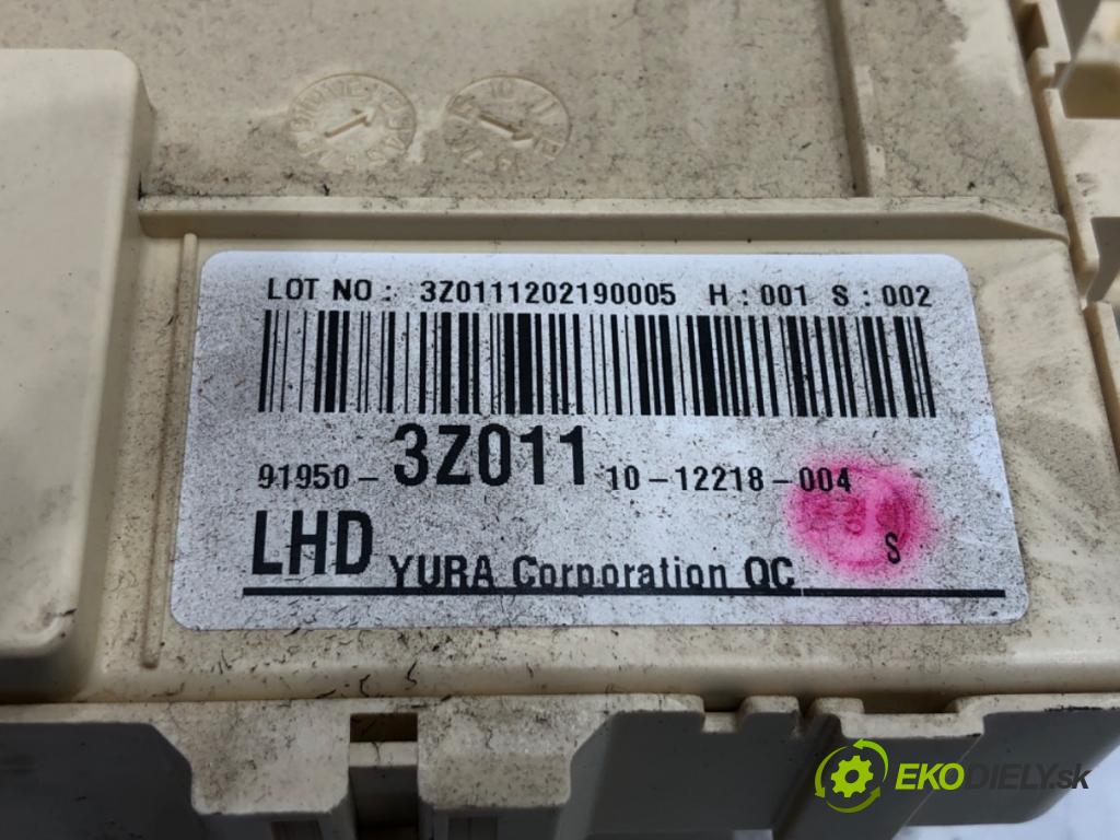 HYUNDAI i40 I (VF) 2012 - 2022    1.7 CRDi 100 kW [136 KM] olej napędowy 2012 - 2022  modul BSI 91950-3Z011 (Pojistkové skříňky)