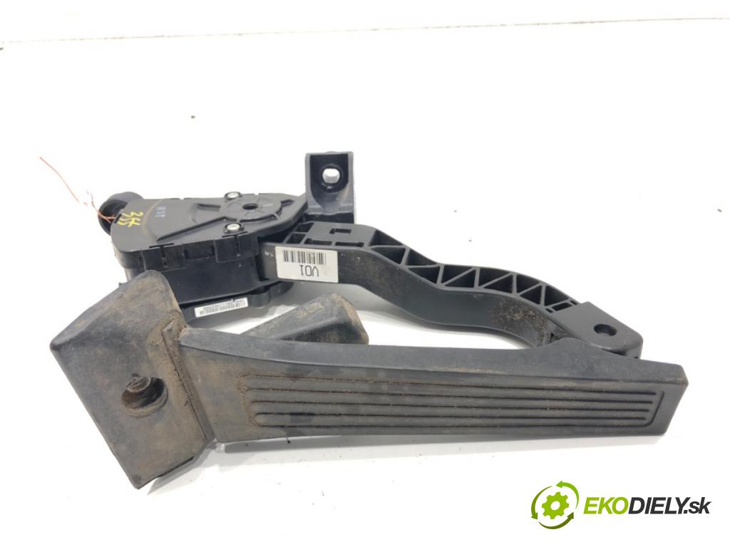 HYUNDAI i40 I (VF) 2012 - 2022    1.7 CRDi 100 kW [136 KM] olej napędowy 2012 - 2022  Potenciometer plynu 32726-3Z000 (Pedál)