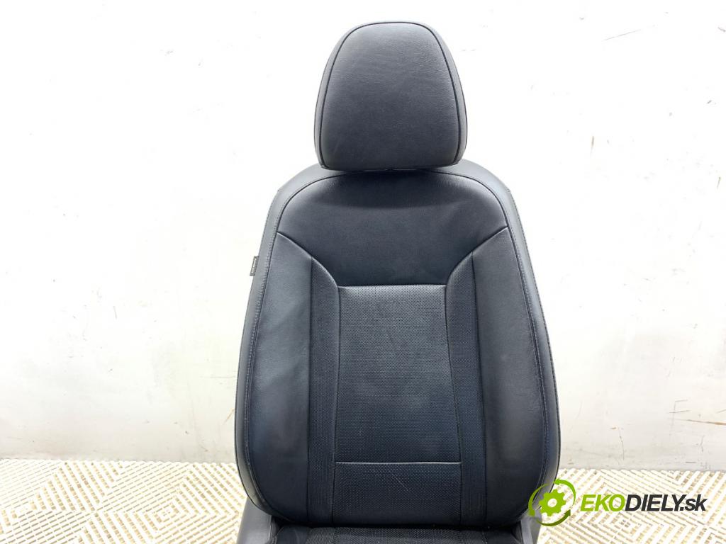 HYUNDAI i40 sedan 2012 100 kW 1.7 CRDi 1685 Sedadlo pravy predný