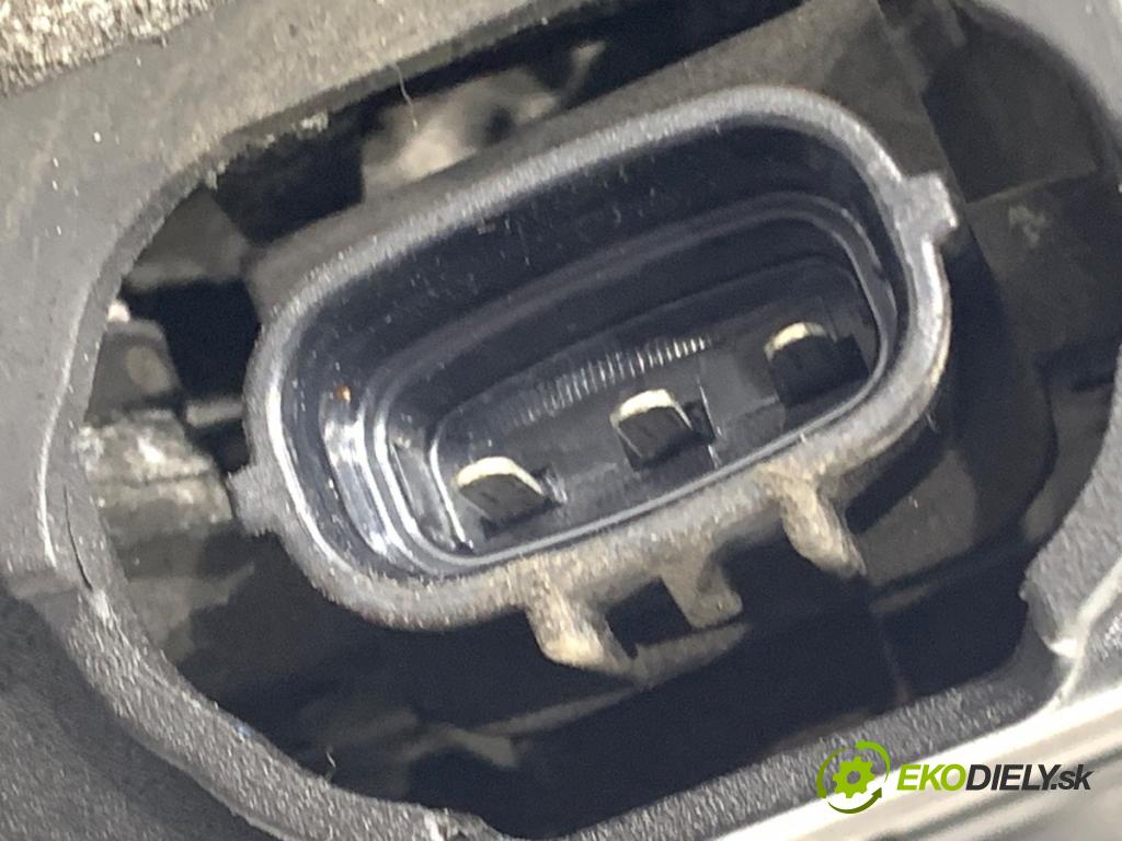 HYUNDAI i40 I (VF) 2012 - 2022    1.7 CRDi 100 kW [136 KM] olej napędowy 2012 - 2022  Alternátor 37300-2A800 (Alternátor)