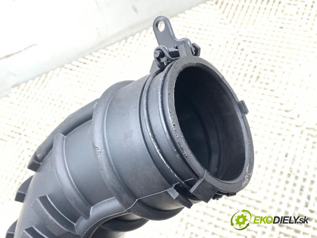 HYUNDAI i40 I (VF) 2012 - 2022    1.7 CRDi 100 kW [136 KM] olej napędowy 2012 - 2022  Rúra turba 28130-3Z300