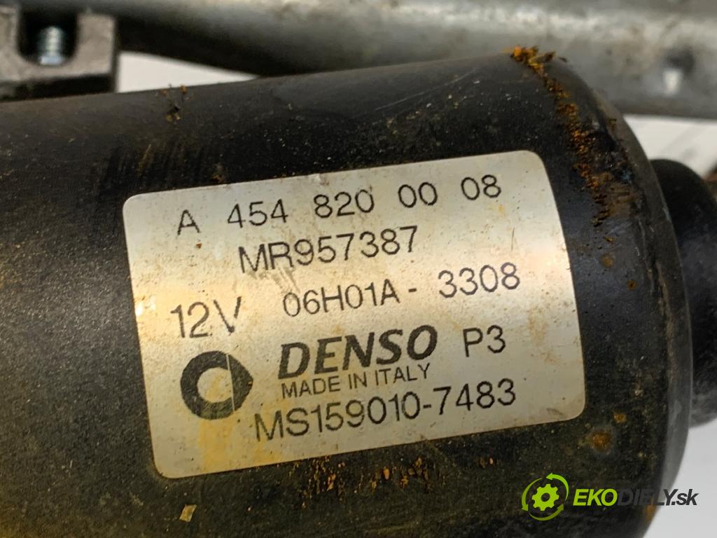 SMART FORFOUR (454) 2004 - 2006    1.1 (454.030) 55 kW [75 KM] benzyna 2004 - 2006  Mechanizmus stieračov predný A4548200008 (Motorček stieračov predný)