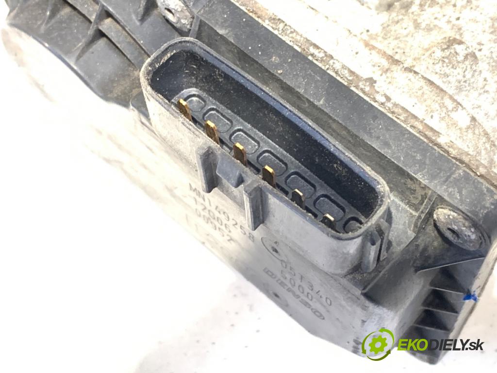 SMART FORFOUR (454) 2004 - 2006    1.1 (454.030) 55 kW [75 KM] benzyna 2004 - 2006  Škrtiaca klapka MN149258 (Škrtiaca klapka)