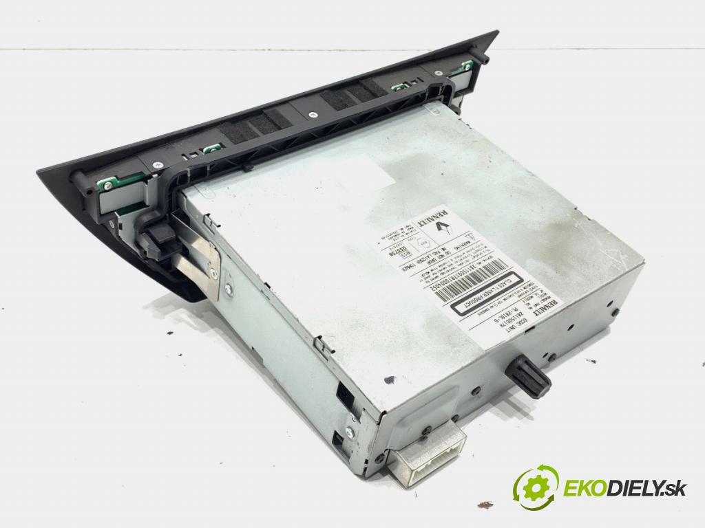 RENAULT LAGUNA III (BT0/1) 2007 - 2015    2.0 dCi (BT07, BT0J, BT14, BT1A, BT1S) 96 kW [131 KM] olej napędowy 2007 - 2015  RADIO 281150017R (Audio zariadenie)