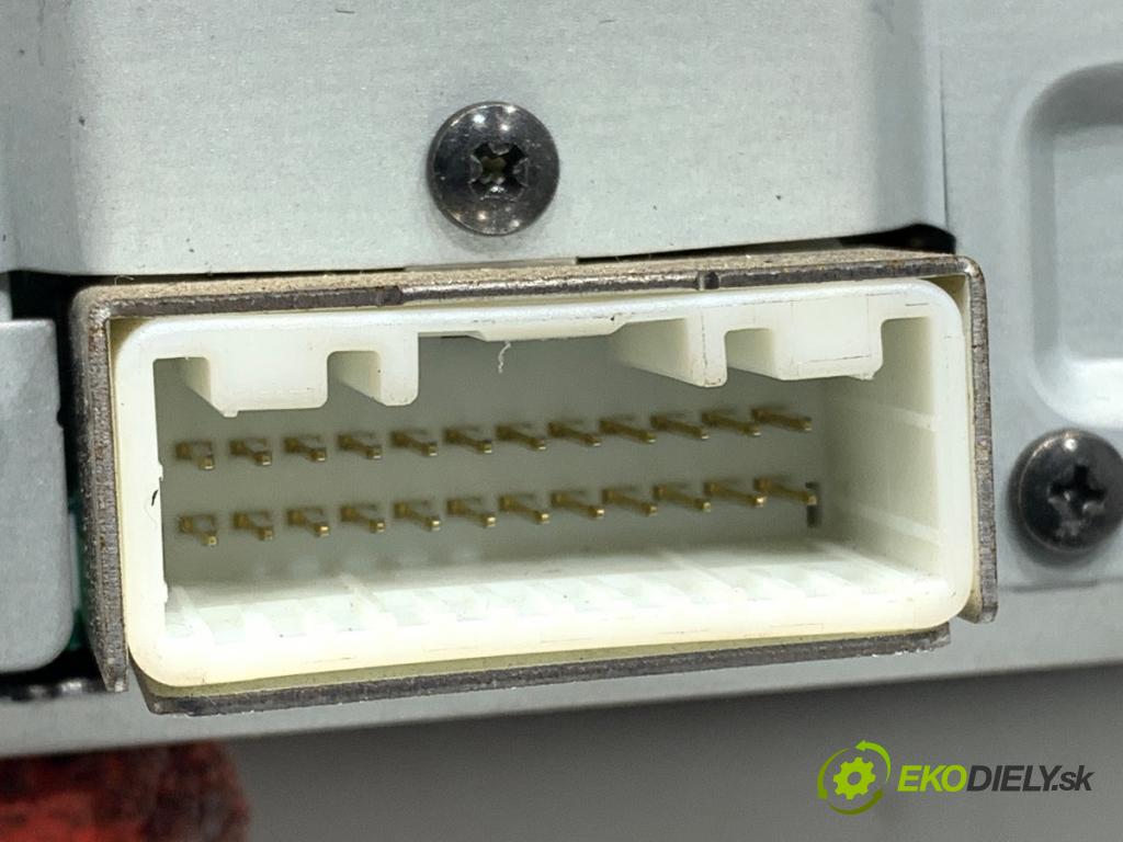 RENAULT LAGUNA III (BT0/1) 2007 - 2015    2.0 dCi (BT07, BT0J, BT14, BT1A, BT1S) 96 kW [131 KM] olej napędowy 2007 - 2015  RADIO 281150017R (Audio zariadenie)