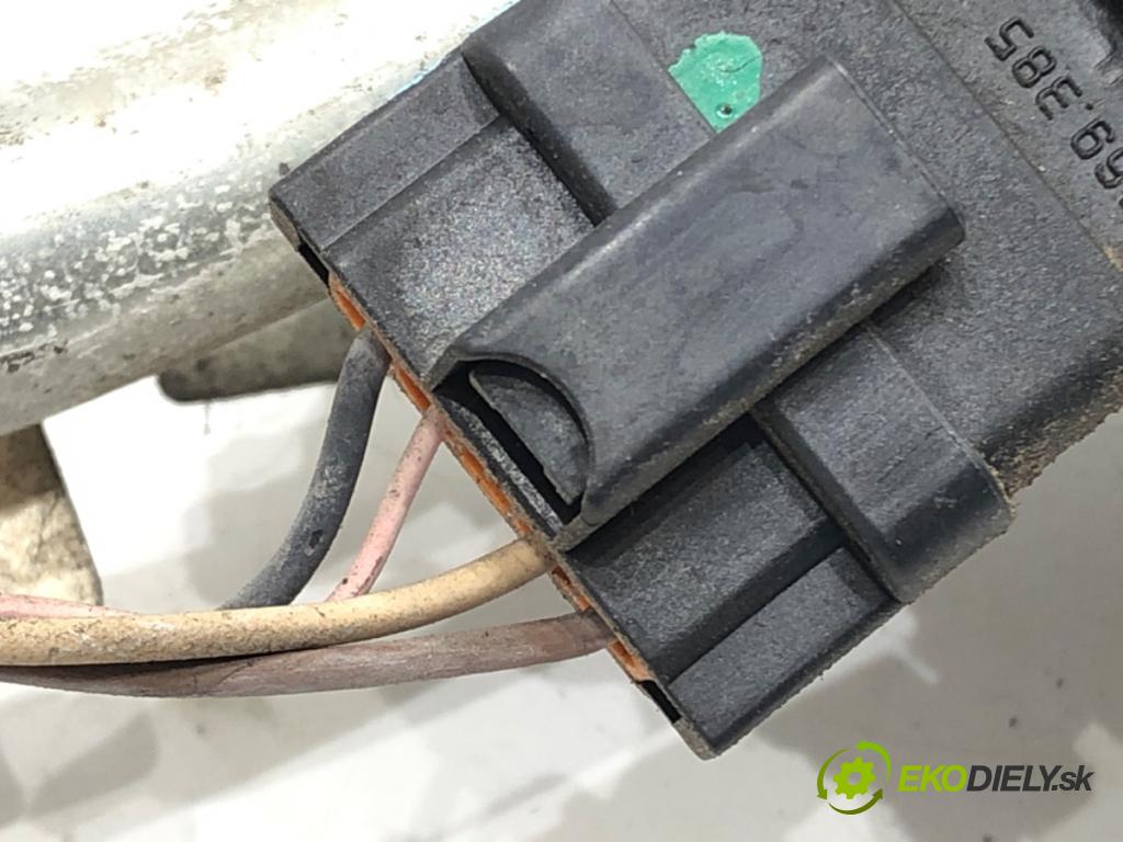 RENAULT LAGUNA III (BT0/1) 2007 - 2015    2.0 dCi (BT07, BT0J, BT14, BT1A, BT1S) 96 kW [131 KM] olej napędowy 2007 - 2015  Mechanizmus stieračov predný 288100001N (Motorček stieračov predný)