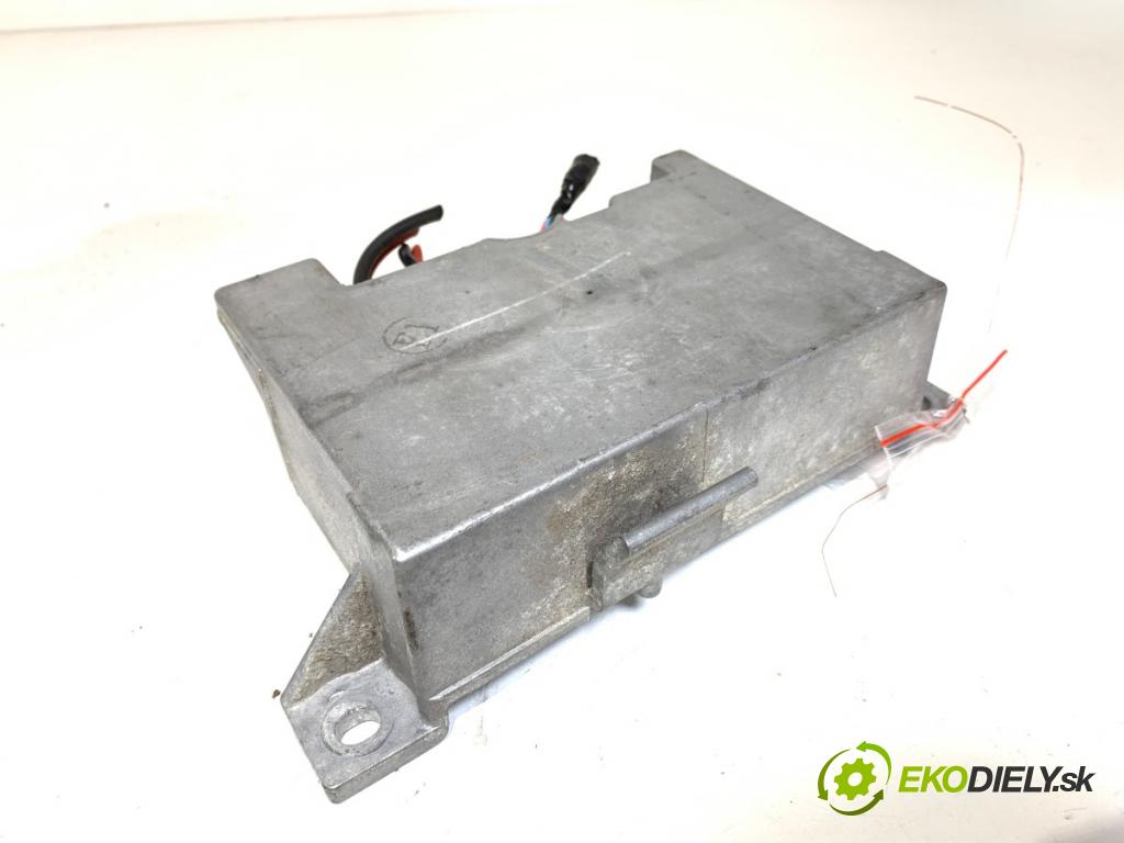 SMART FORFOUR (454) 2004 - 2006    1.1 (454.030) 55 kW [75 KM] benzyna 2004 - 2006  Modul servočerpadlo A4545450032 (Riadiaca jednotka ostatné)