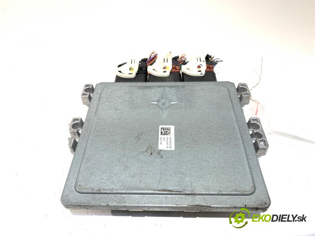 CITROEN C4 II (NC_) 2009 - 2022    1.6 HDi 115 84 kW [114 KM] olej napędowy 2012 - 2022  riadiaca jednotka Motor 9804127280 (Riadiaca jednotka)