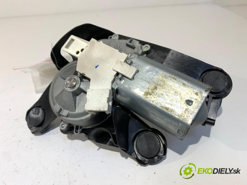 CITROEN C4 II (NC_) 2009 - 2022    1.6 HDi 115 84 kW [114 KM] olej napędowy 2012 - 2022  motor stěračů zadní část