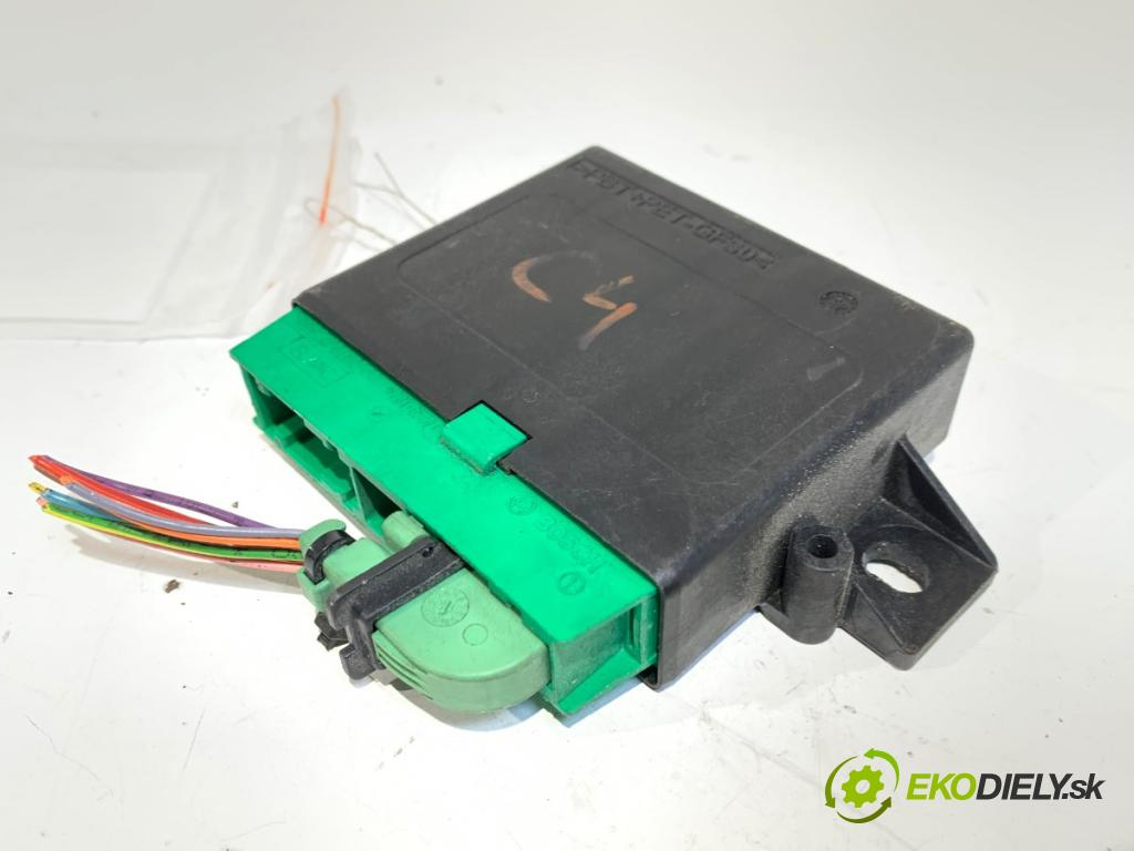 CITROEN C4 II liftback 2014 84 kW 1.6 HDi 115 1560 Modul PDC  (Riadiaca jednotka ostatné)