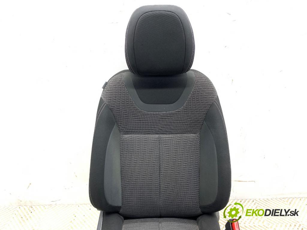 CITROEN C4 II liftback 2014 84 kW 1.6 HDi 115 1560 Sedadlo pravy predný
