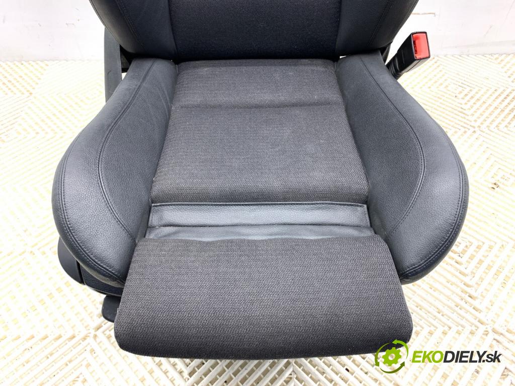 BMW F11 Kombi 2011 135 kW 520 d 1995 Sedadlo pravy predný