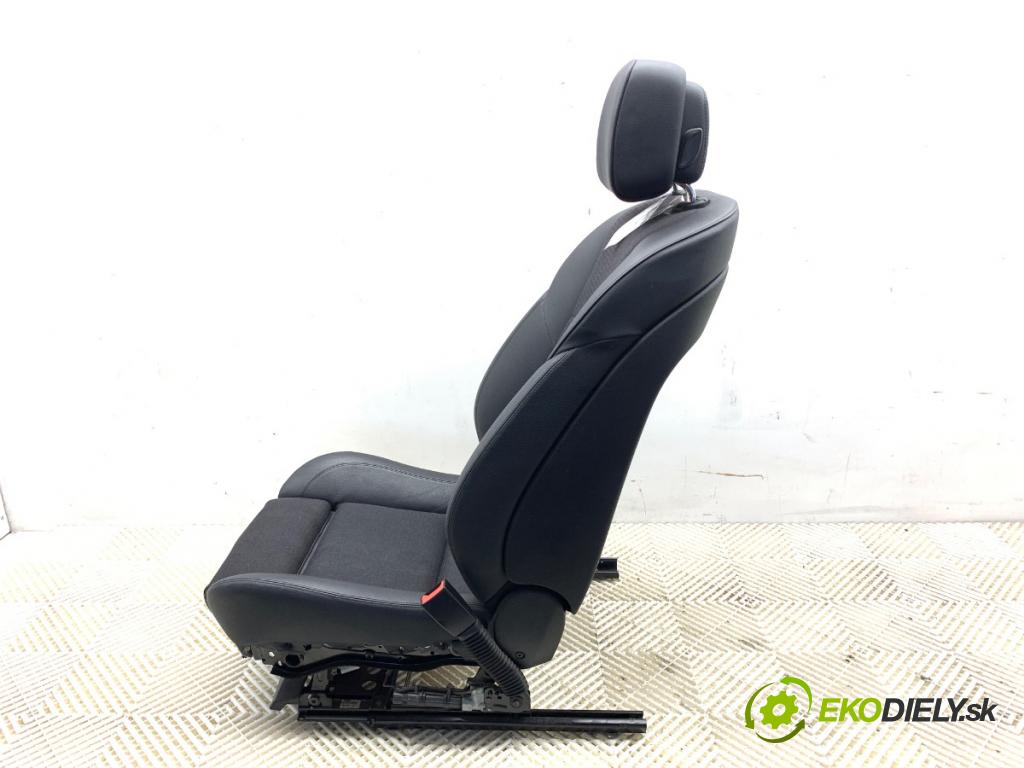 BMW F11 Kombi 2011 135 kW 520 d 1995 Sedadlo pravy predný