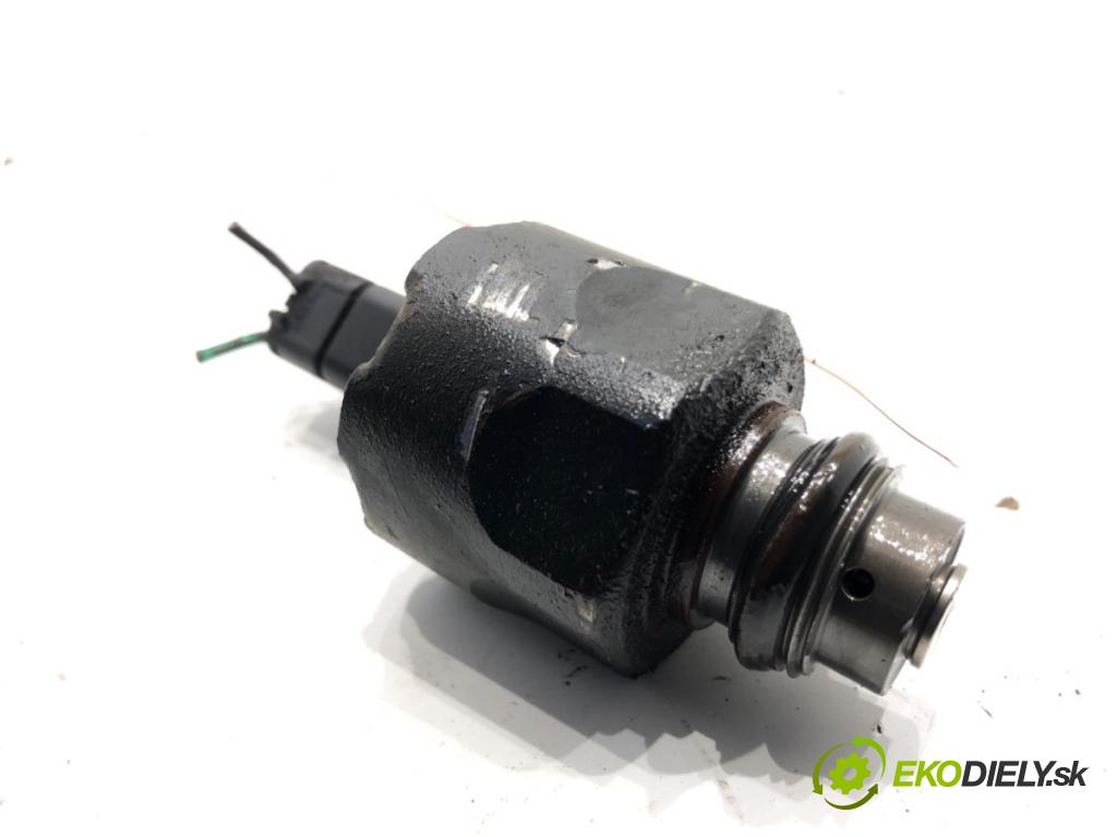FORD FOCUS II (DA_, HCP, DP) 2004 - 2013    2.0 TDCi 100 kW [136 KM] olej napędowy 2004 - 2012  Regulátor tlaku paliva  (Ostatné)