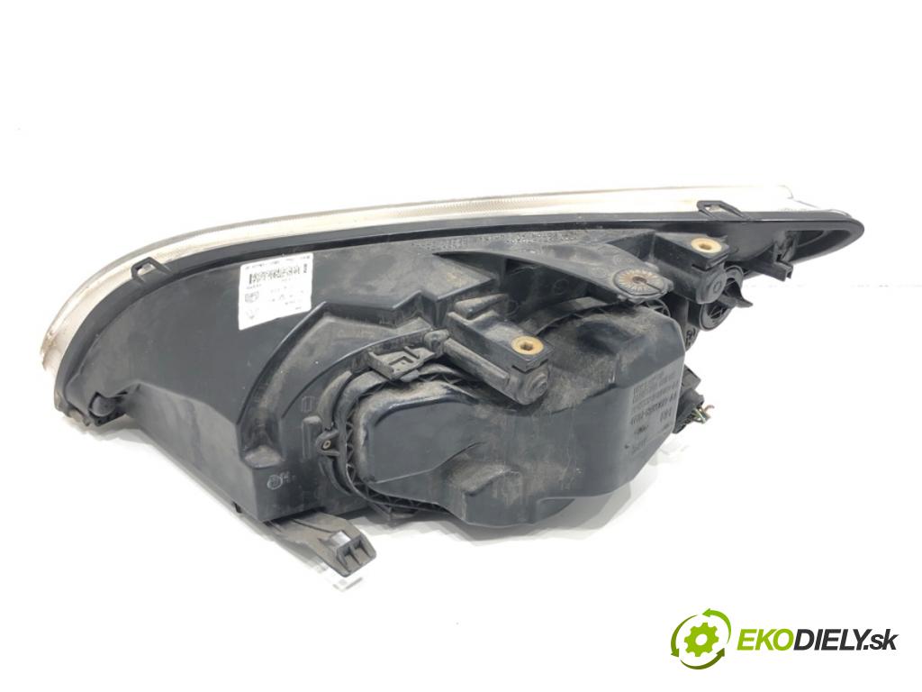 FORD FOCUS II (DA_, HCP, DP) 2004 - 2013    2.0 TDCi 100 kW [136 KM] olej napędowy 2004 - 2012  světlomet pravý přední část