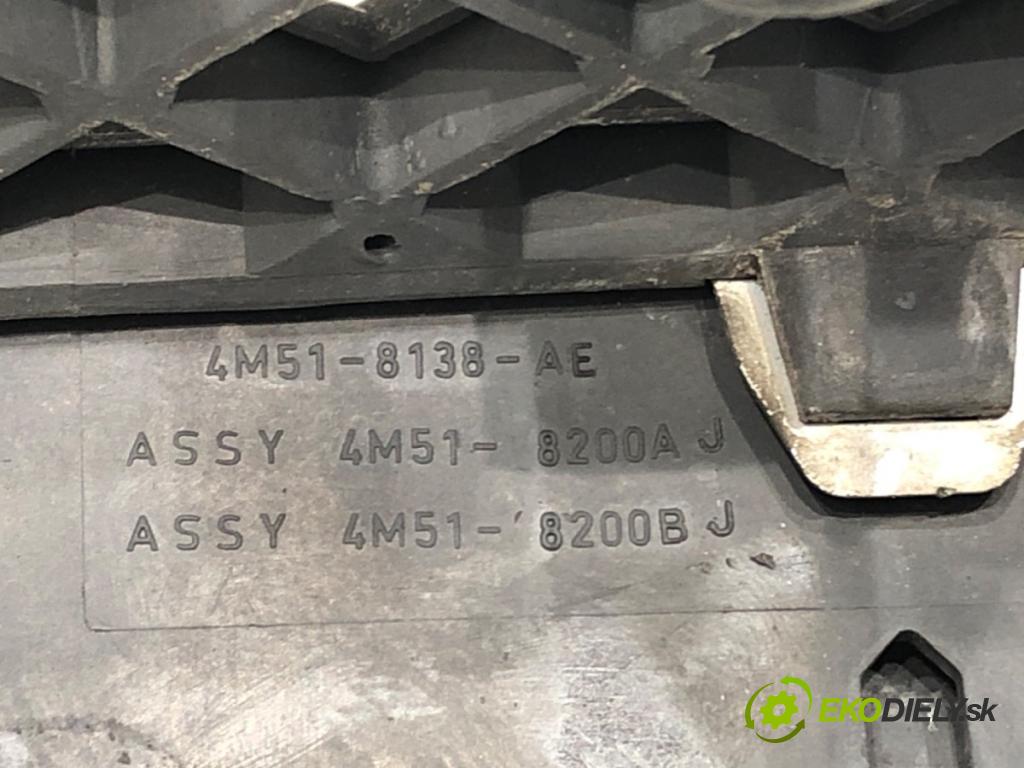 FORD FOCUS II (DA_, HCP, DP) 2004 - 2013    2.0 TDCi 100 kW [136 KM] olej napędowy 2004 - 2012  mřížka maska  (Mřížky (masky) chladičů)