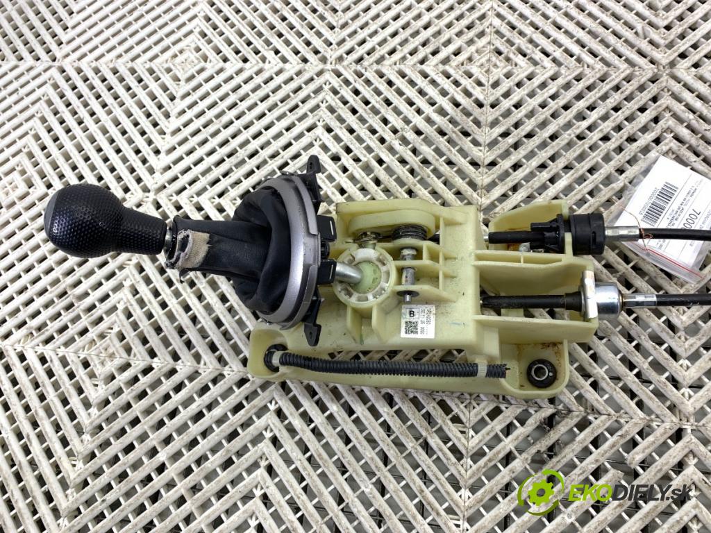 HONDA JAZZ III (GE_, GG_, GP_, ZA_) 2007 - 2022    1.2 (GG1) 66 kW [90 KM] benzyna 2008 - 2022  Kulisa  (Rýchlostná páka (kulisa))