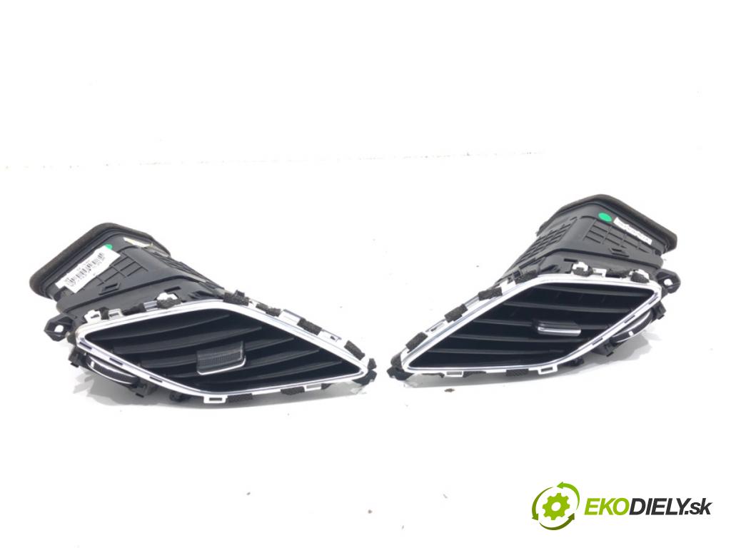 HYUNDAI i40 I (VF) 2012 - 2022    1.7 CRDi 100 kW [136 KM] olej napędowy 2012 - 2022  Mriežky kúrenia stredna 97410-3Z000 97420-3Z000 (Mriežka kúrenia (fukár))