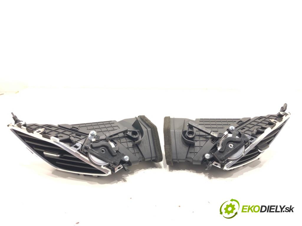 HYUNDAI i40 I (VF) 2012 - 2022    1.7 CRDi 100 kW [136 KM] olej napędowy 2012 - 2022  Mriežky kúrenia stredna 97410-3Z000 97420-3Z000 (Mriežka kúrenia (fukár))
