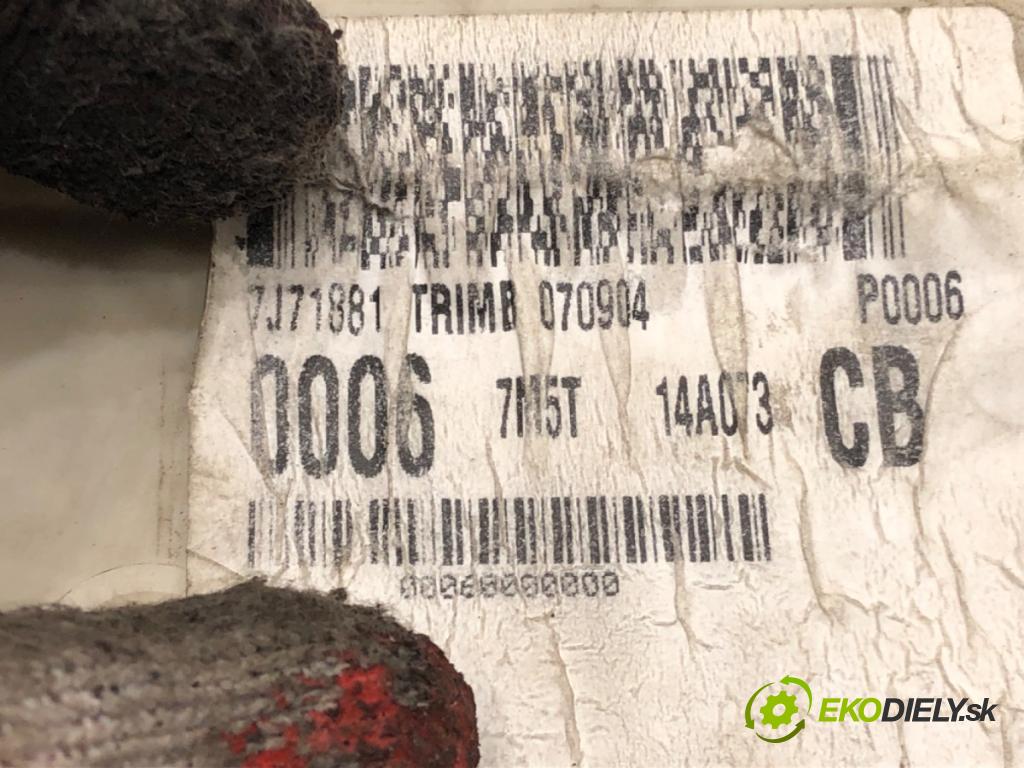 FORD FOCUS II (DA_, HCP, DP) 2004 - 2013    2.0 TDCi 100 kW [136 KM] olej napędowy 2004 - 2012  modul BSI 7M5T-14A073-CB (Pojistkové skříňky)