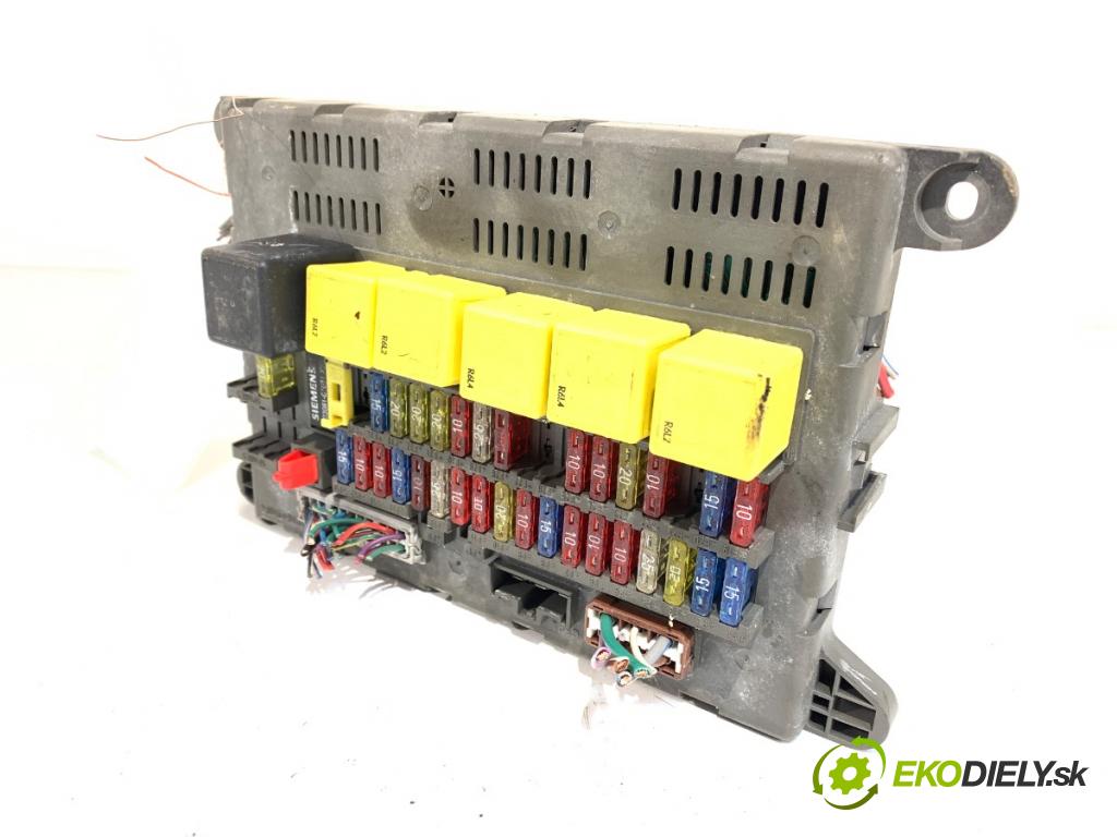 LAND ROVER FREELANDER I (L314) 1998 - 2006    1.8 i 16V 4x4 88 kW [120 KM] benzyna 1998 - 2000  modul BSI  (Pojistkové skříňky)