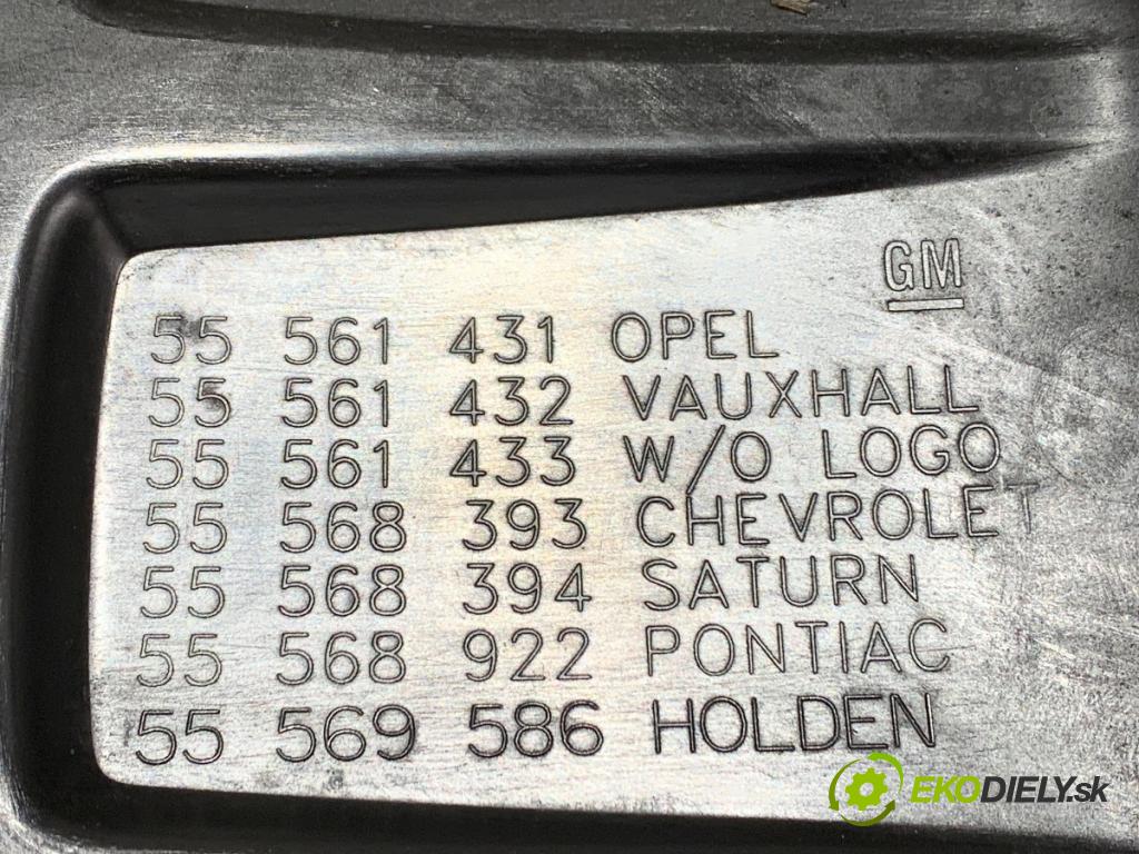 OPEL CORSA D (S07) 2006 - 2014    1.2 (L08, L68) 63 kW [86 KM] benzyna 2009 - 2014  kryt motora 55561431 (Kryty motora)