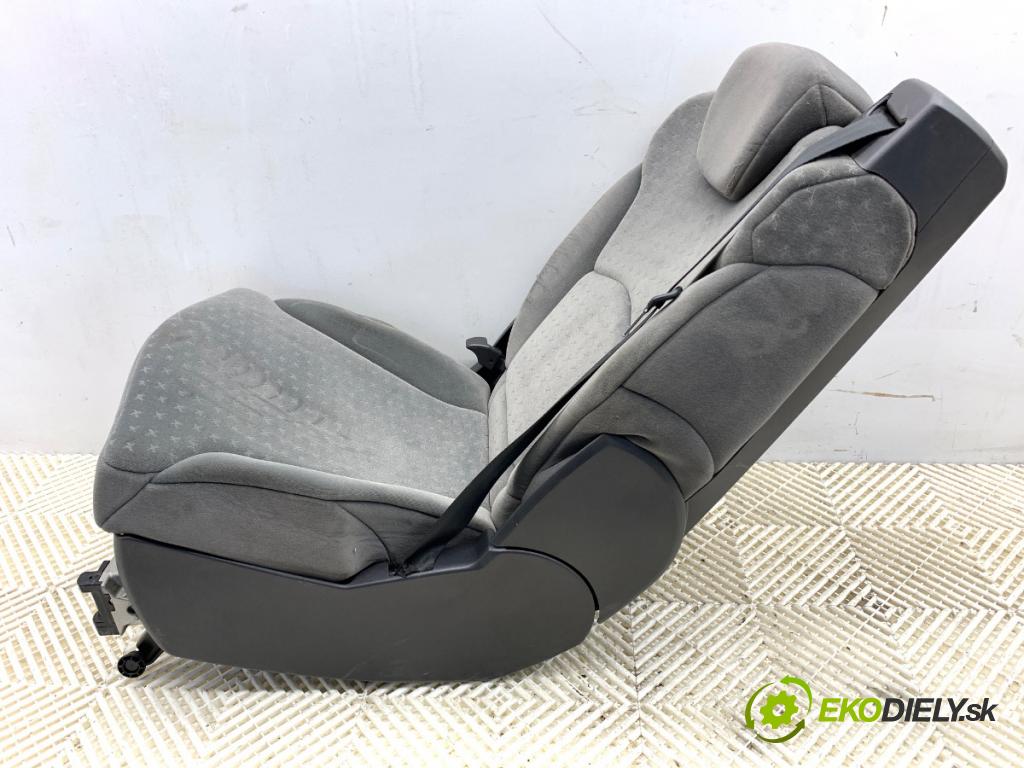 PEUGEOT 807 (EB_) 2002 - 2022    2.2 116 kW [158 KM] benzyna 2002 - 2022  Sedadlo zad