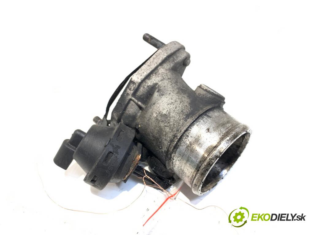 AUDI A4 B6 (8E2) 2000 - 2005    2.5 TDI quattro 132 kW [180 KM] olej napędowy 2000 - 2004  Škrtiaca klapka 8E0145950A (Škrtiaca klapka)