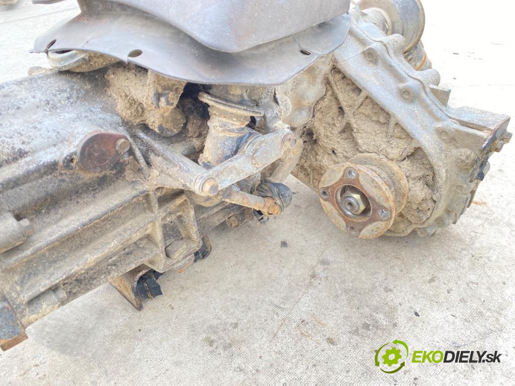 NISSAN TERRANO I (WD21) 1986 - 1996    2.4 74 kW [101 KM] benzyna 1986 - 1995  Prevodovka  (Prevodovka)