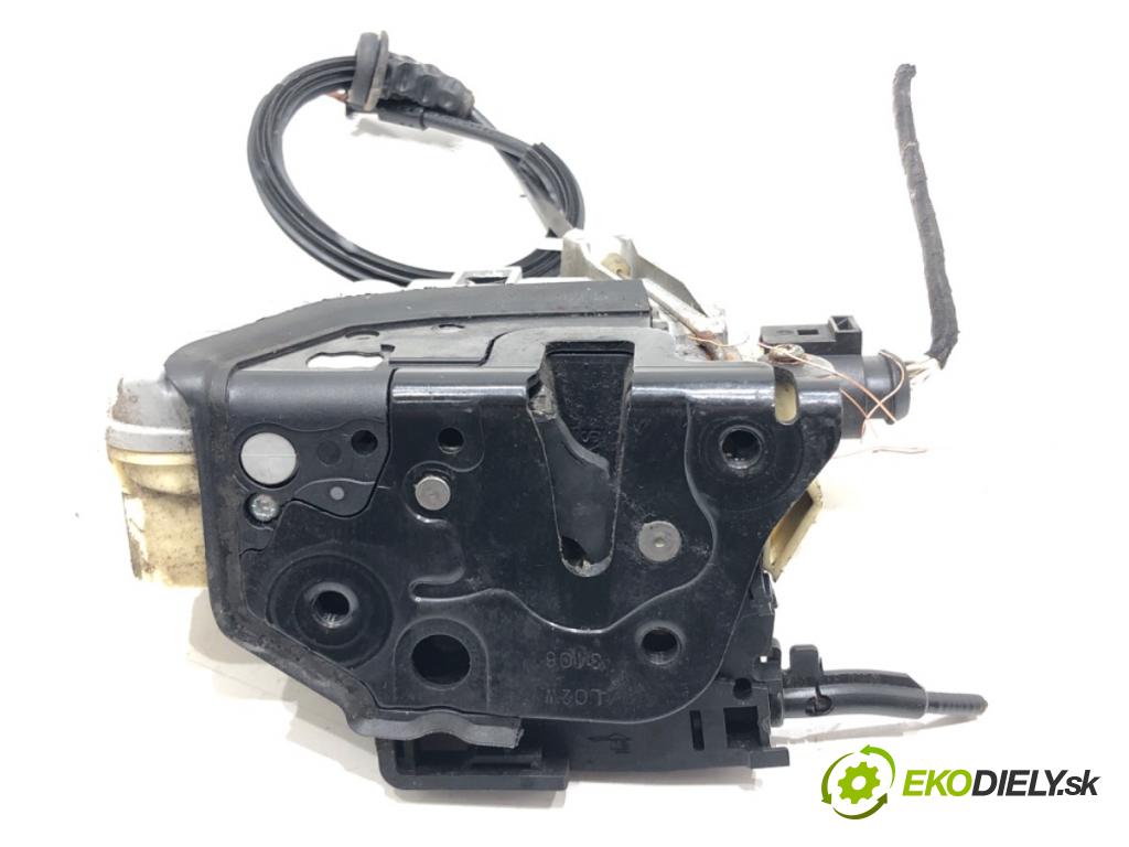 VW PASSAT B6 Variant (3C5) 2005 - 2011    2.0 TDI 103 kW [140 KM] olej napędowy 2005 - 2009  zámok dveře levý přední část 3C1837015A