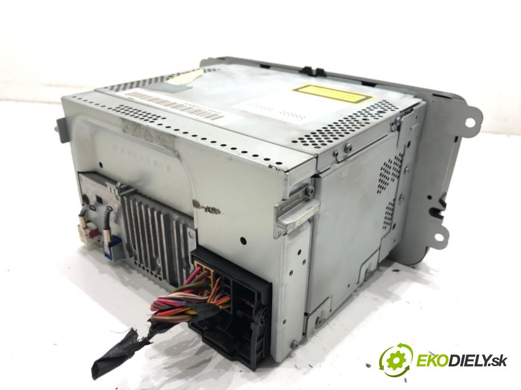 VW PASSAT B6 Variant (3C5) 2005 - 2011    2.0 TDI 103 kW [140 KM] olej napędowy 2005 - 2009  RADIO 1K0035191D (Audio zariadenie)