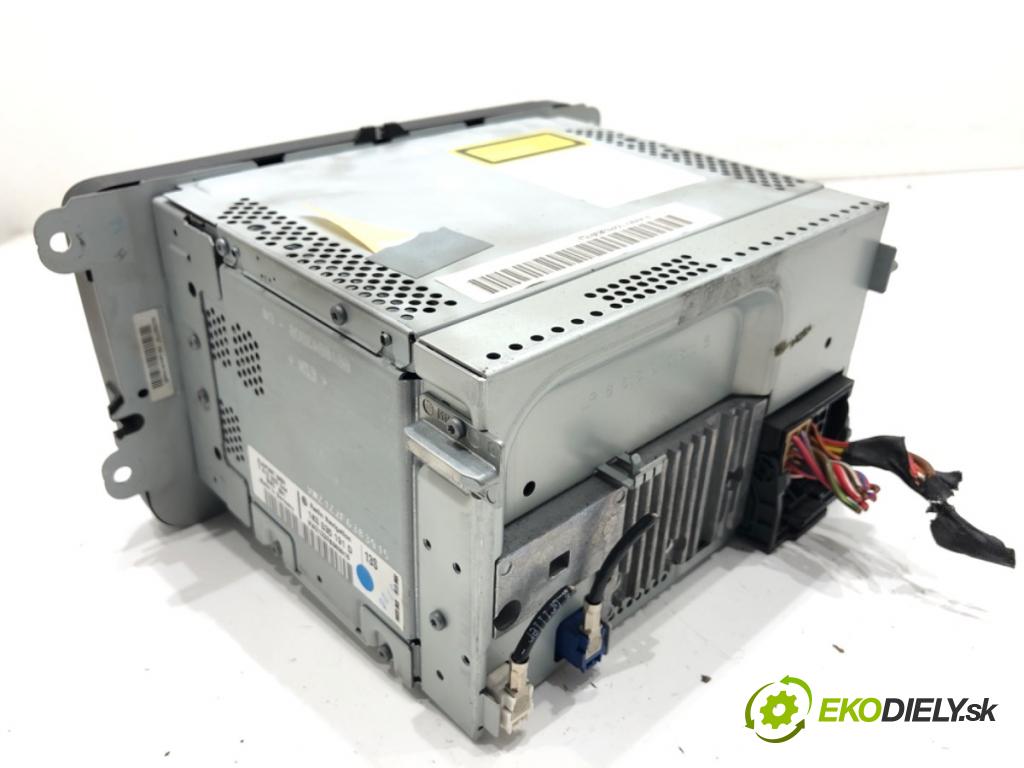 VW PASSAT B6 Variant (3C5) 2005 - 2011    2.0 TDI 103 kW [140 KM] olej napędowy 2005 - 2009  RADIO 1K0035191D (Audio zariadenie)