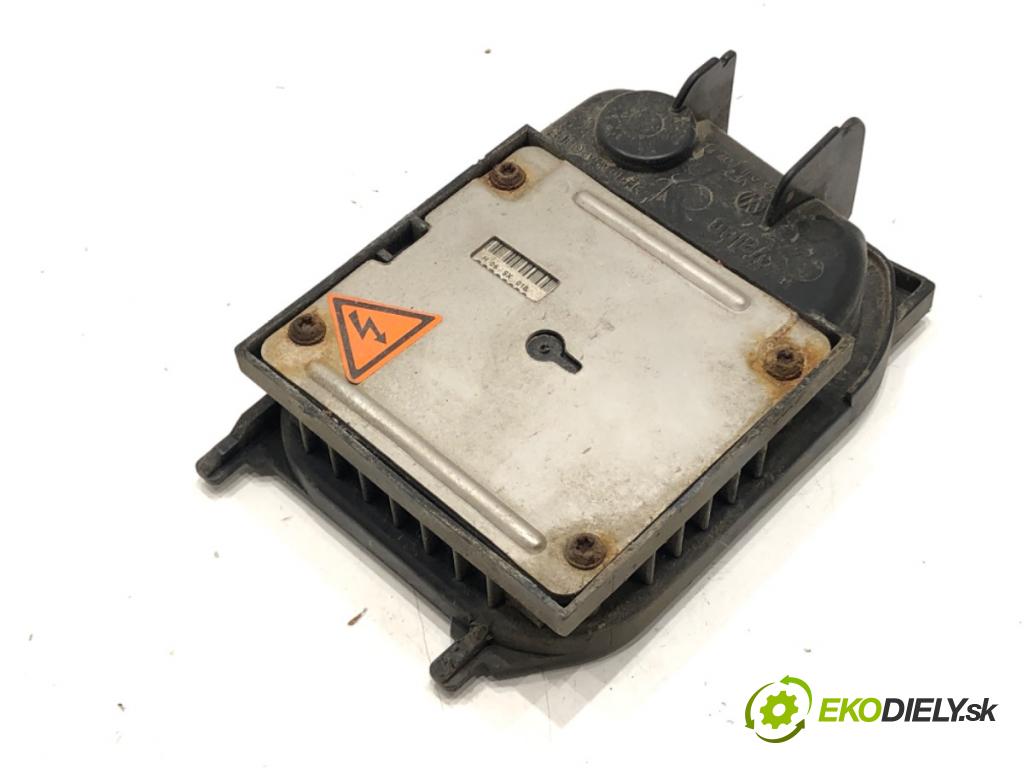 VW PASSAT B6 Variant (3C5) 2005 - 2011    2.0 TDI 103 kW [140 KM] olej napędowy 2005 - 2009  Menič XENON 89390030 (Riadiaca jednotka xenónu)