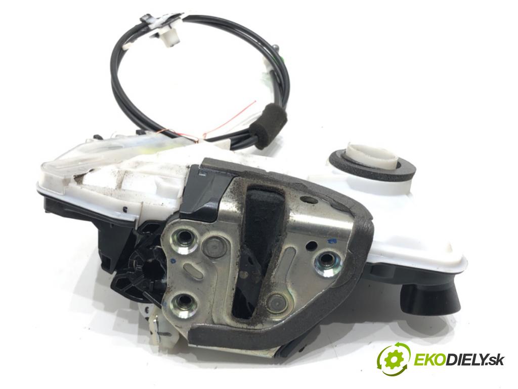 TOYOTA AYGO (_B4_) 2014 - 2022    1.0 (KGB40) 51 kW [69 KM] benzyna 2014 - 2022  zámok dveře pravý přední část 