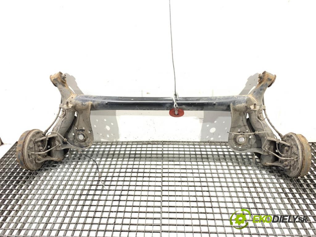 TOYOTA AYGO (_B4_) 2014 - 2022    1.0 (KGB40) 51 kW [69 KM] benzyna 2014 - 2022  výztuha zadní část 