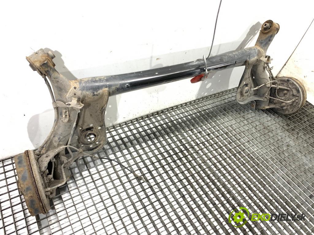 TOYOTA AYGO (_B4_) 2014 - 2022    1.0 (KGB40) 51 kW [69 KM] benzyna 2014 - 2022  výztuha zadní část