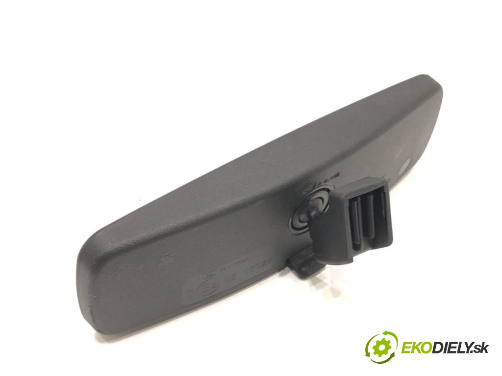 TOYOTA AYGO (_B4_) 2014 - 2022    1.0 (KGB40) 51 kW [69 KM] benzyna 2014 - 2022  zpětné zrcátko vnitřní  (Světla vnitřní)