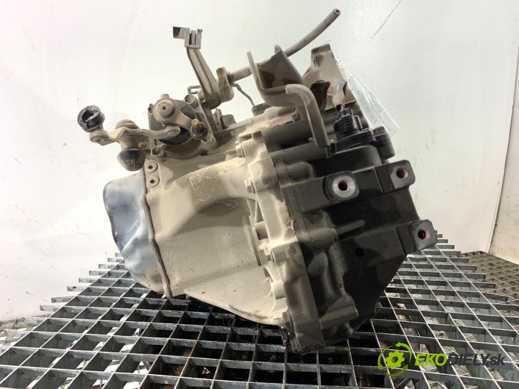 TOYOTA YARIS (_P1_) 1999 - 2005    1.4 D-4D (NLP10_) 55 kW [75 KM] olej napędowy 2001 - 2005  Prevodovka  (Prevodovka)