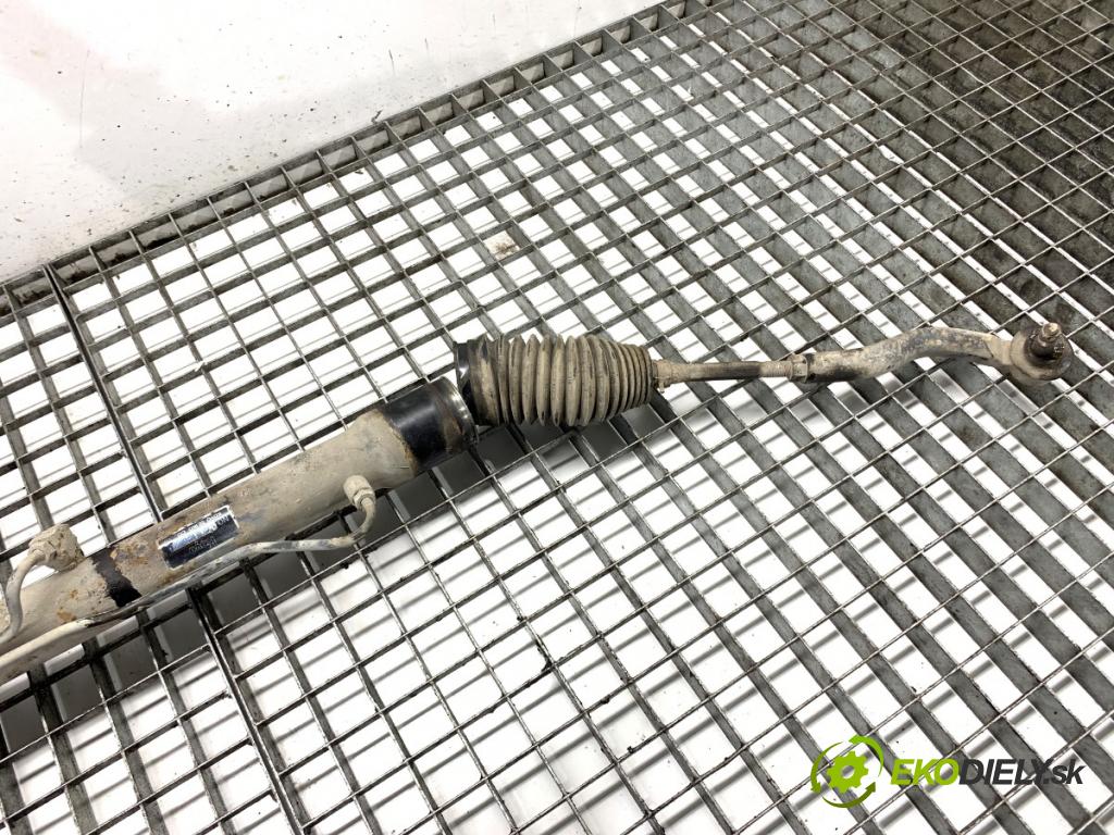 TOYOTA YARIS (_P1_) 1999 - 2005    1.4 D-4D (NLP10_) 55 kW [75 KM] olej napędowy 2001 - 2005  riadenie  (Riadenie)