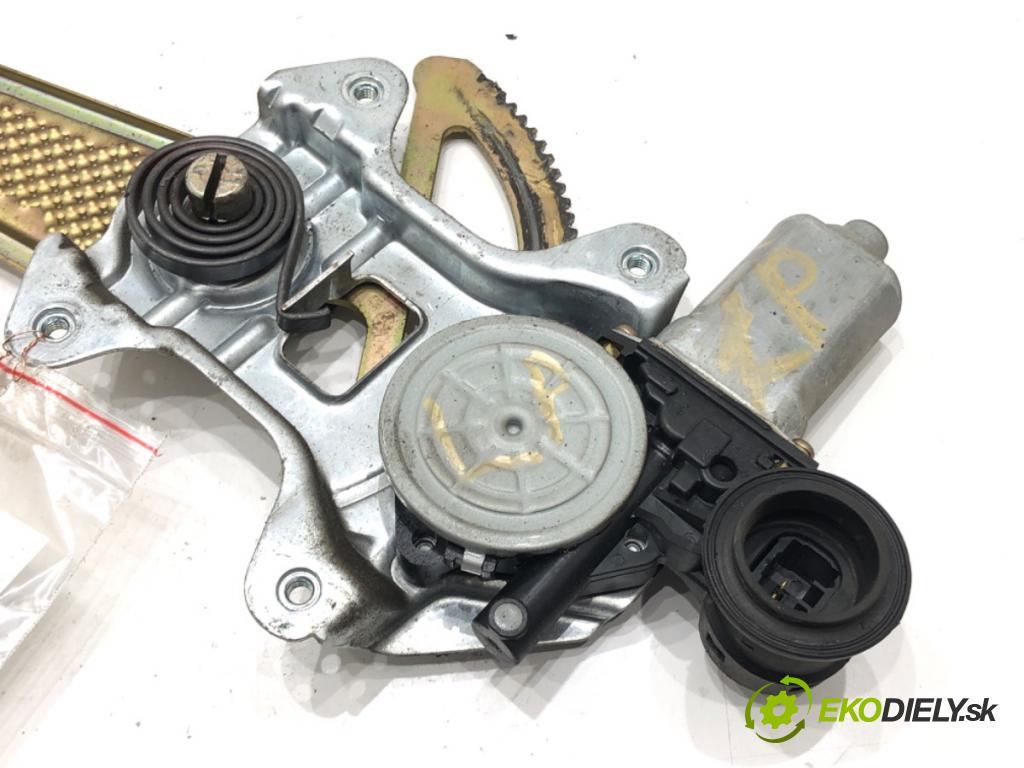 TOYOTA YARIS (_P1_) 1999 - 2005    1.4 D-4D (NLP10_) 55 kW [75 KM] olej napędowy 2001 - 2005  mechanismus okna levý přední část 85720-52020