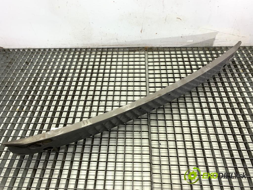 TOYOTA YARIS (_P1_) 1999 - 2005    1.4 D-4D (NLP10_) 55 kW [75 KM] olej napędowy 2001 - 2005  výztuha nárazníka přední část  (Výztuhy přední)