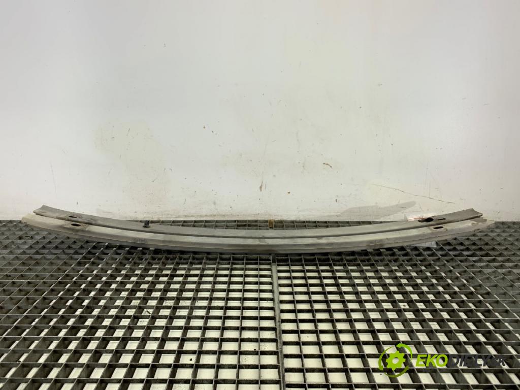 TOYOTA YARIS (_P1_) 1999 - 2005    1.4 D-4D (NLP10_) 55 kW [75 KM] olej napędowy 2001 - 2005  výztuha nárazníka přední část  (Výztuhy přední)