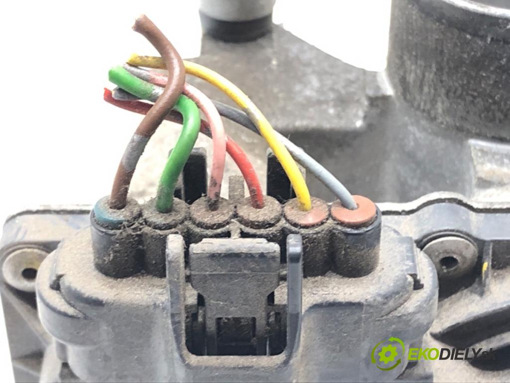 TOYOTA AYGO (_B4_) 2014 - 2022    1.0 (KGB40) 51 kW [69 KM] benzyna 2014 - 2022  škrtíci klapka 22030-00030 (Škrticí klapky)