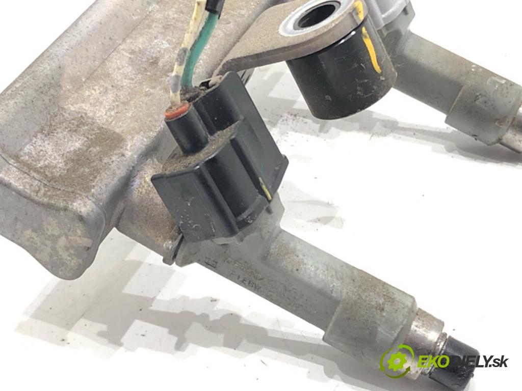 TOYOTA AYGO (_B4_) 2014 - 2022    1.0 (KGB40) 51 kW [69 KM] benzyna 2014 - 2022  Lišta vstrekovacia  (Vstrekovacia lišta)