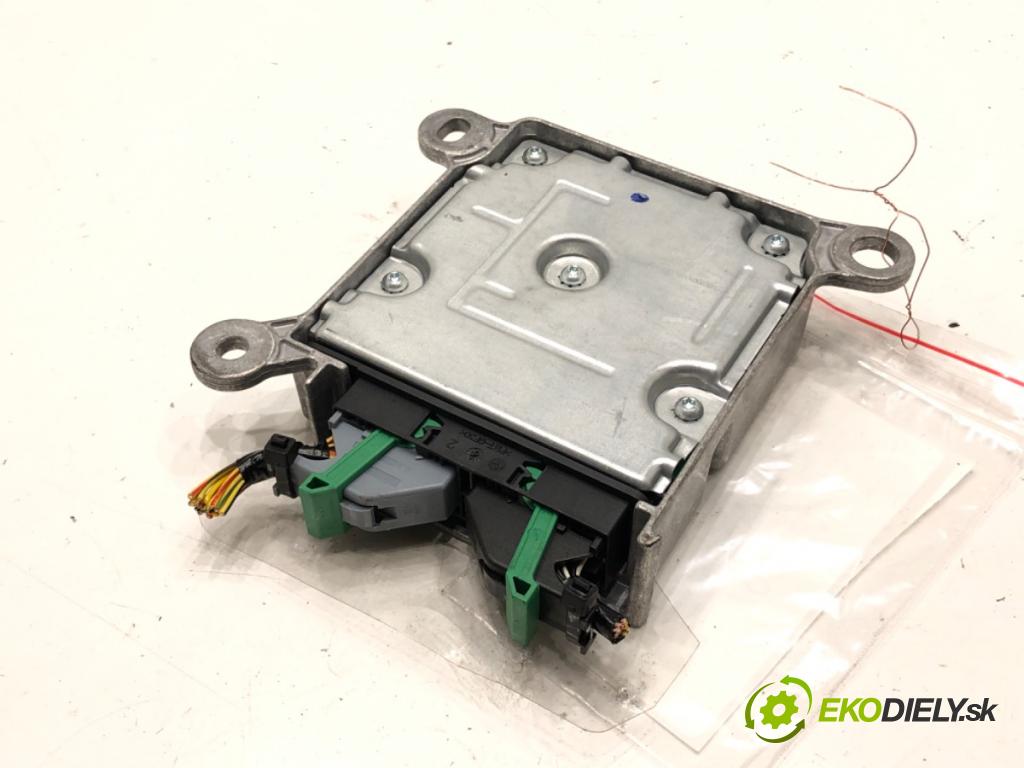 TOYOTA AYGO (_B4_) 2014 - 2022    1.0 (KGB40) 51 kW [69 KM] benzyna 2014 - 2022  senzor airbag 89170-0H110 (Snímač)
