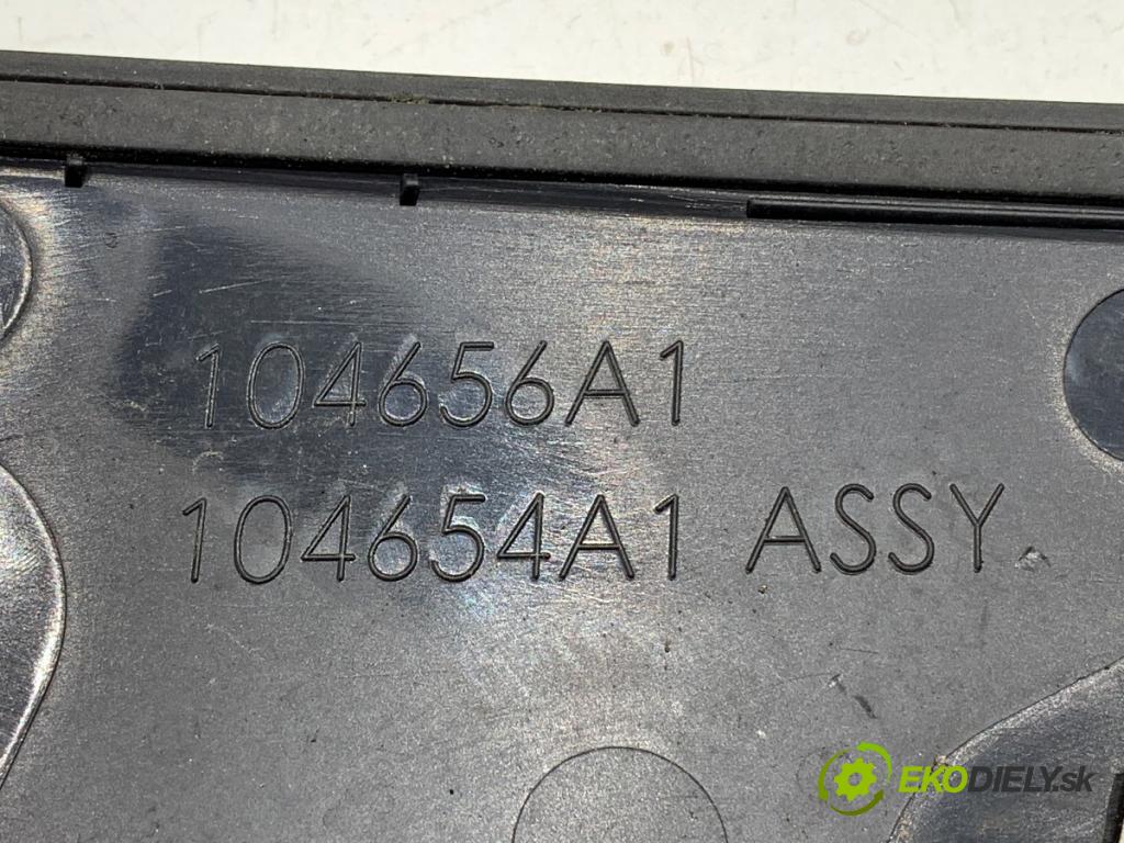 TOYOTA AYGO (_B4_) 2014 - 2022    1.0 (KGB40) 51 kW [69 KM] benzyna 2014 - 2022  clona lišta blatníka přední část levá strana 60118-0H031