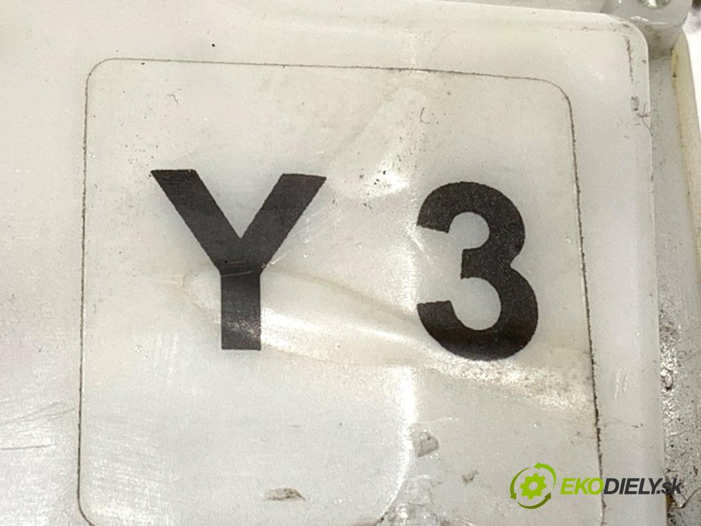 SUZUKI SX4 (EY, GY) 2006 - 2022    1.9 DDiS (RW 419D) 88 kW [120 KM] olej napędowy 2006 - 2022  zámok dveře levý přední část