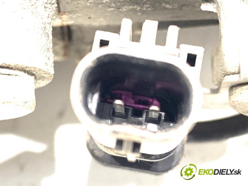 OPEL ZAFIRA TOURER C (P12) 2011 - 2022    2.0 CDTi (75) 121 kW [165 KM] olej napędowy 2011 - 2022  Kompresor klimatizácie 13450514 (Kompresor klimatizácie)