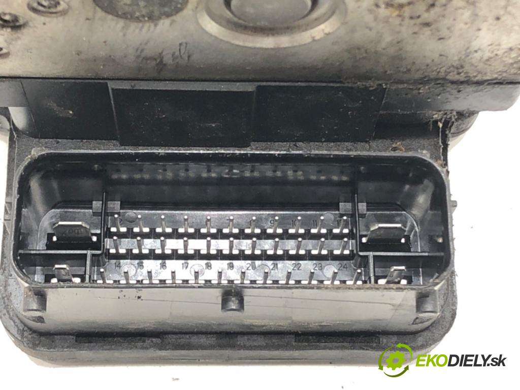 OPEL ZAFIRA TOURER C (P12) 2011 - 2022    2.0 CDTi (75) 121 kW [165 KM] olej napędowy 2011 - 2022  Pumpa ABS 13440100 (Pumpa ABS)