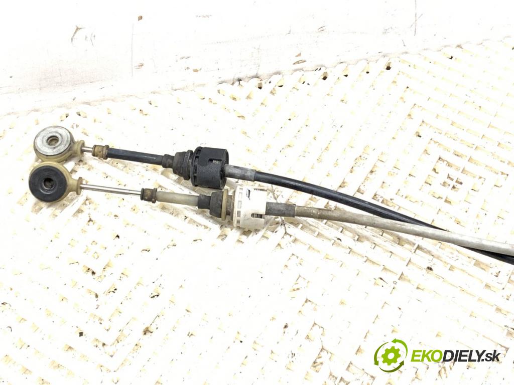 OPEL ZAFIRA TOURER C (P12) 2011 - 2022    2.0 CDTi (75) 121 kW [165 KM] olej napędowy 2011 - 2022  Kulisa 8126600010 (Rýchlostná páka (kulisa))